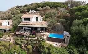 Villetta With Heated Pool And Panoramic View